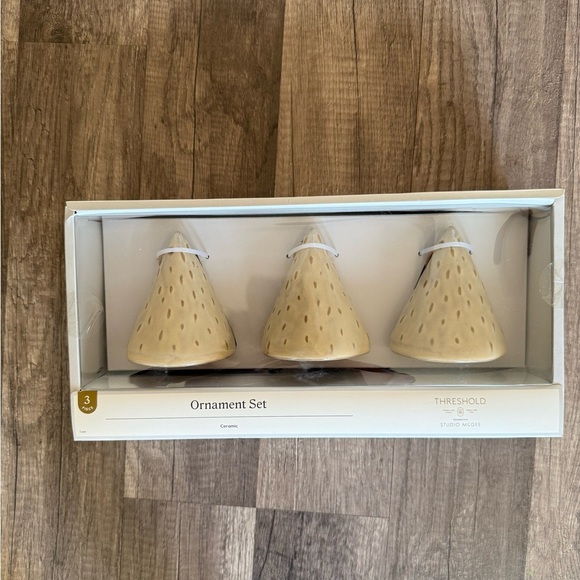 NEW Threshold Studio McGee Neutral Ceramic Bell Ornaments, Set of 3 - Picture 4 of 13